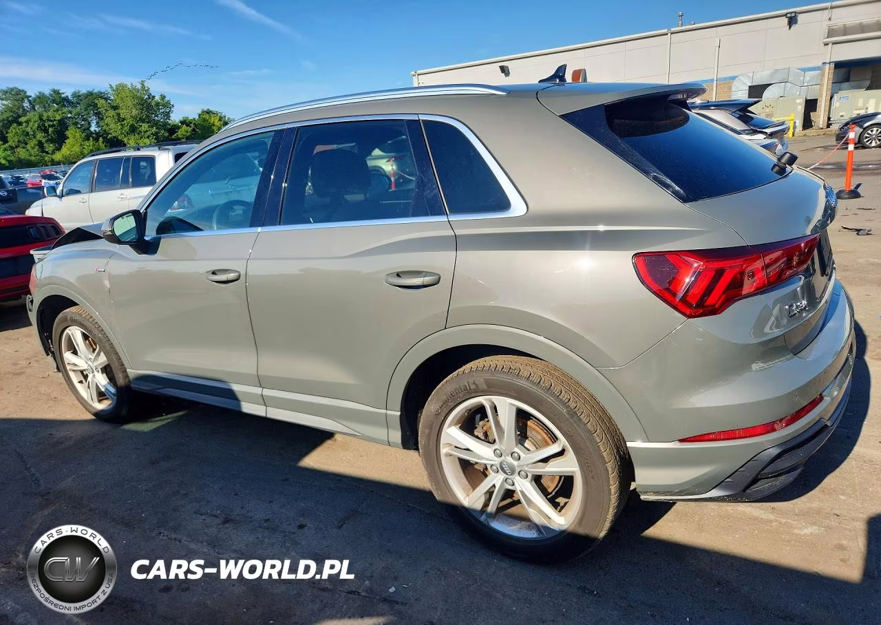 2020 Audi Q3 Premium S Line VIN:WA1DECF33L1056643 - 2