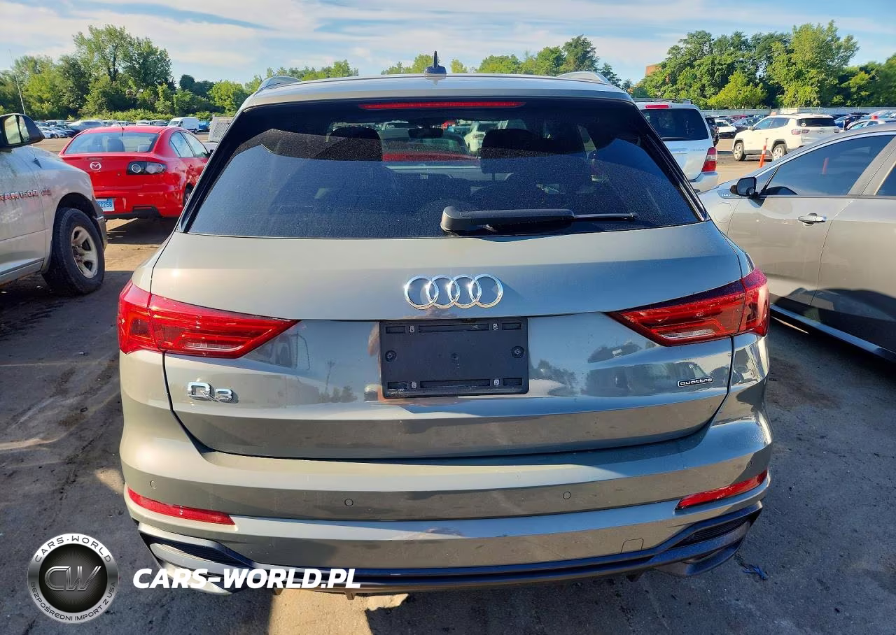 2020 Audi Q3 Premium S Line VIN:WA1DECF33L1056643 - 6