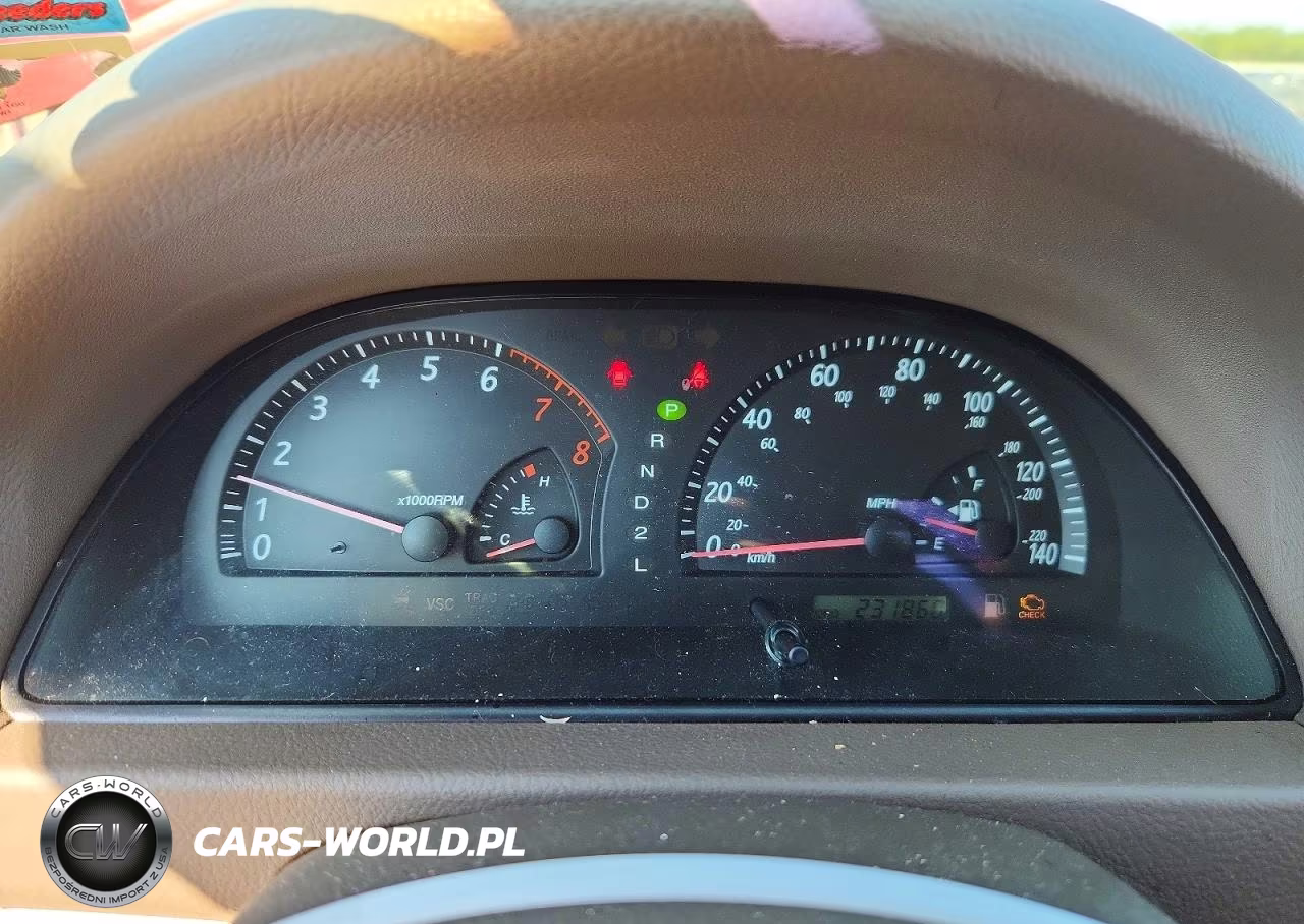 2002 Toyota Camry Le VIN:4T1BE32K12U032201 - 9