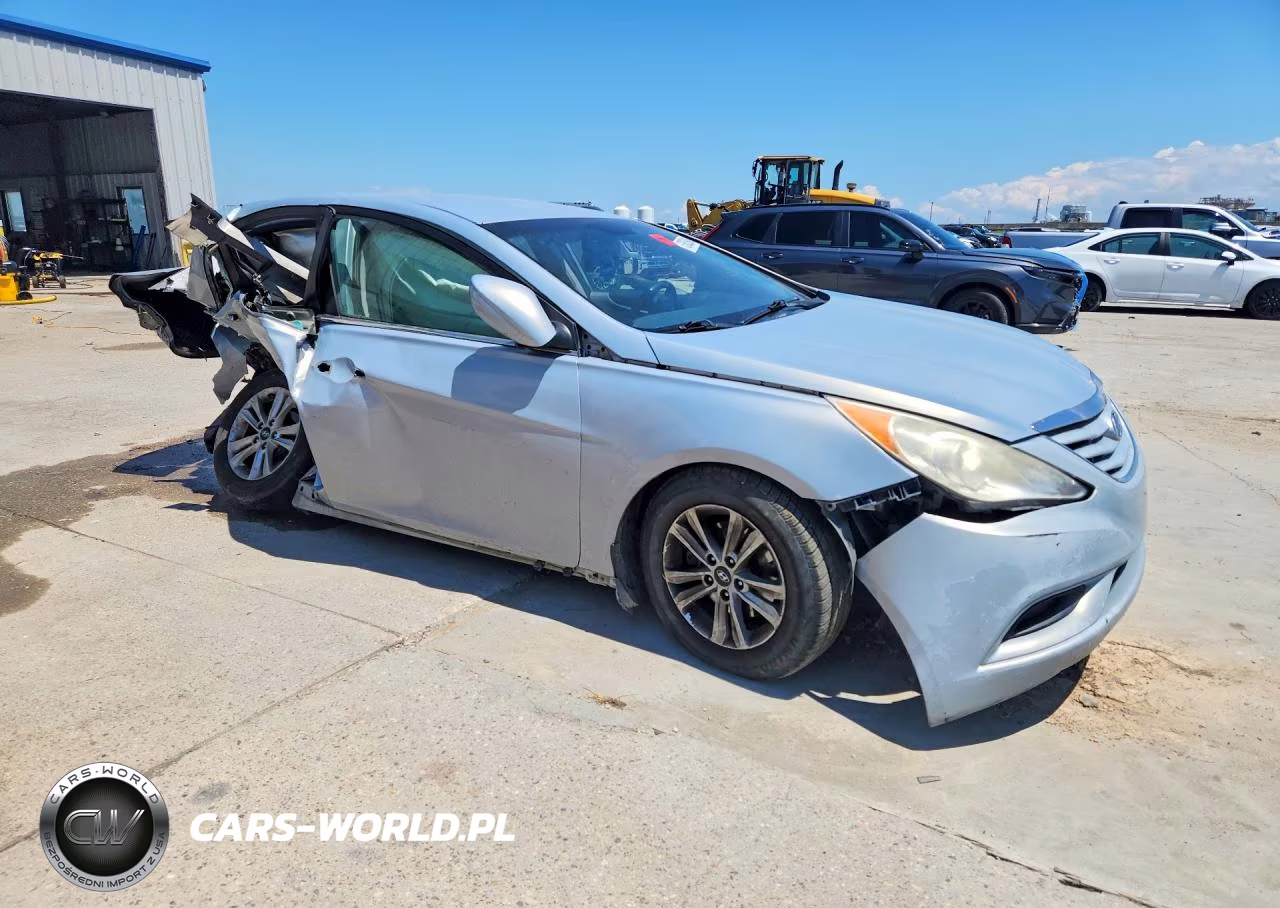2012 Hyundai Sonata Gls VIN:5NPEB4AC9CH472317 - 4