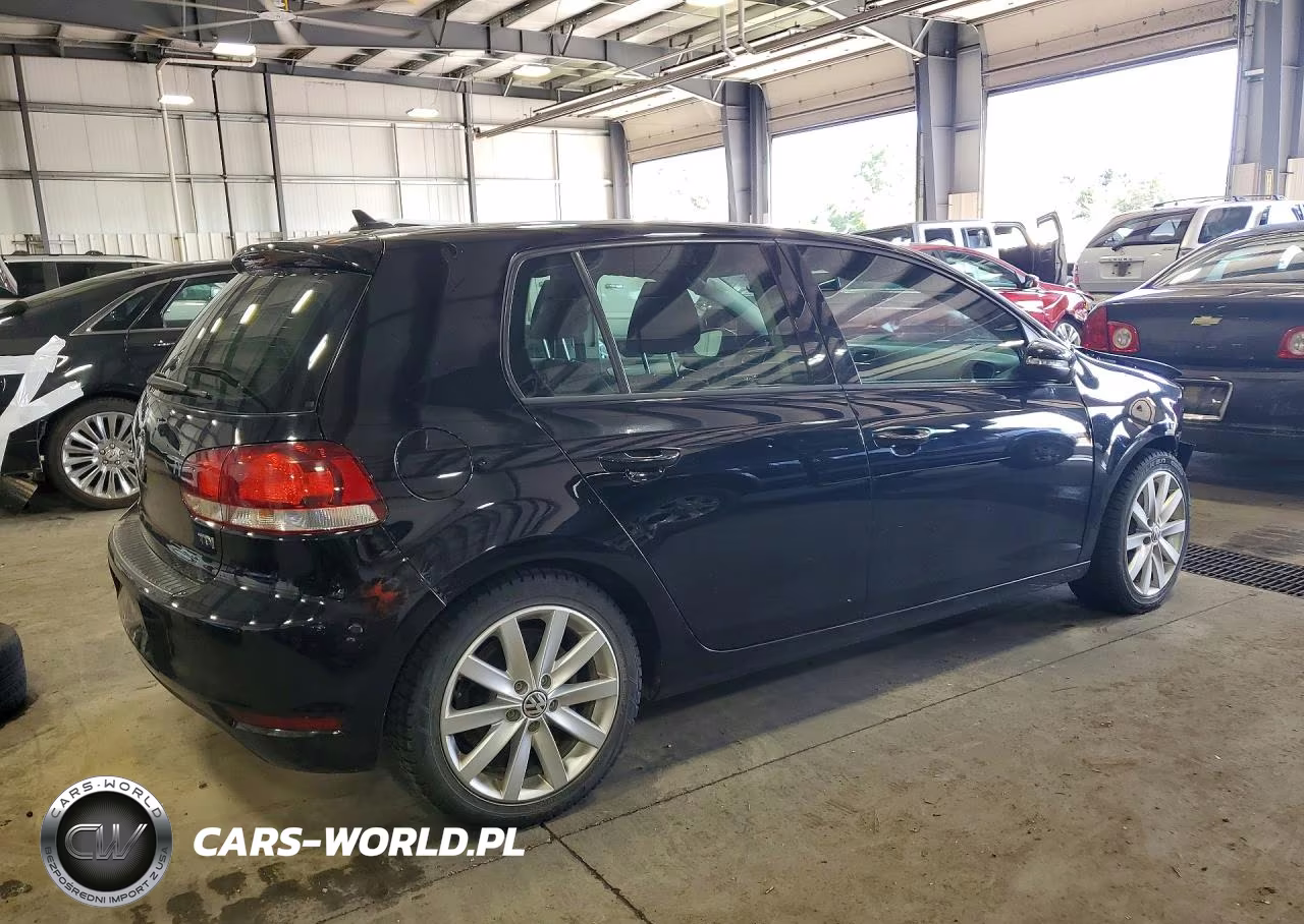 2011 Volkswagen Golf VIN:WVWDM7AJ4BW025859 - 3