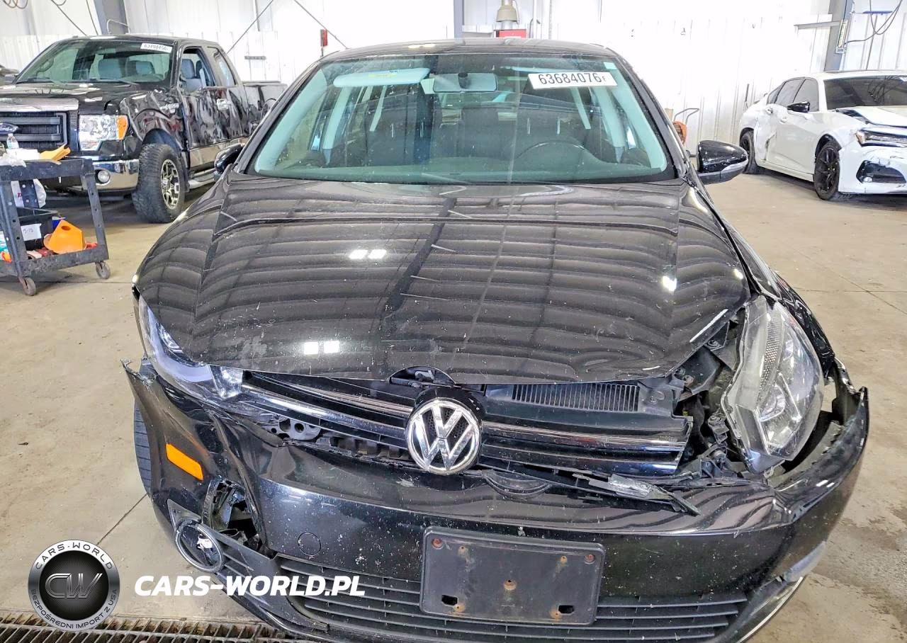 2011 Volkswagen Golf VIN:WVWDM7AJ4BW025859 - 5