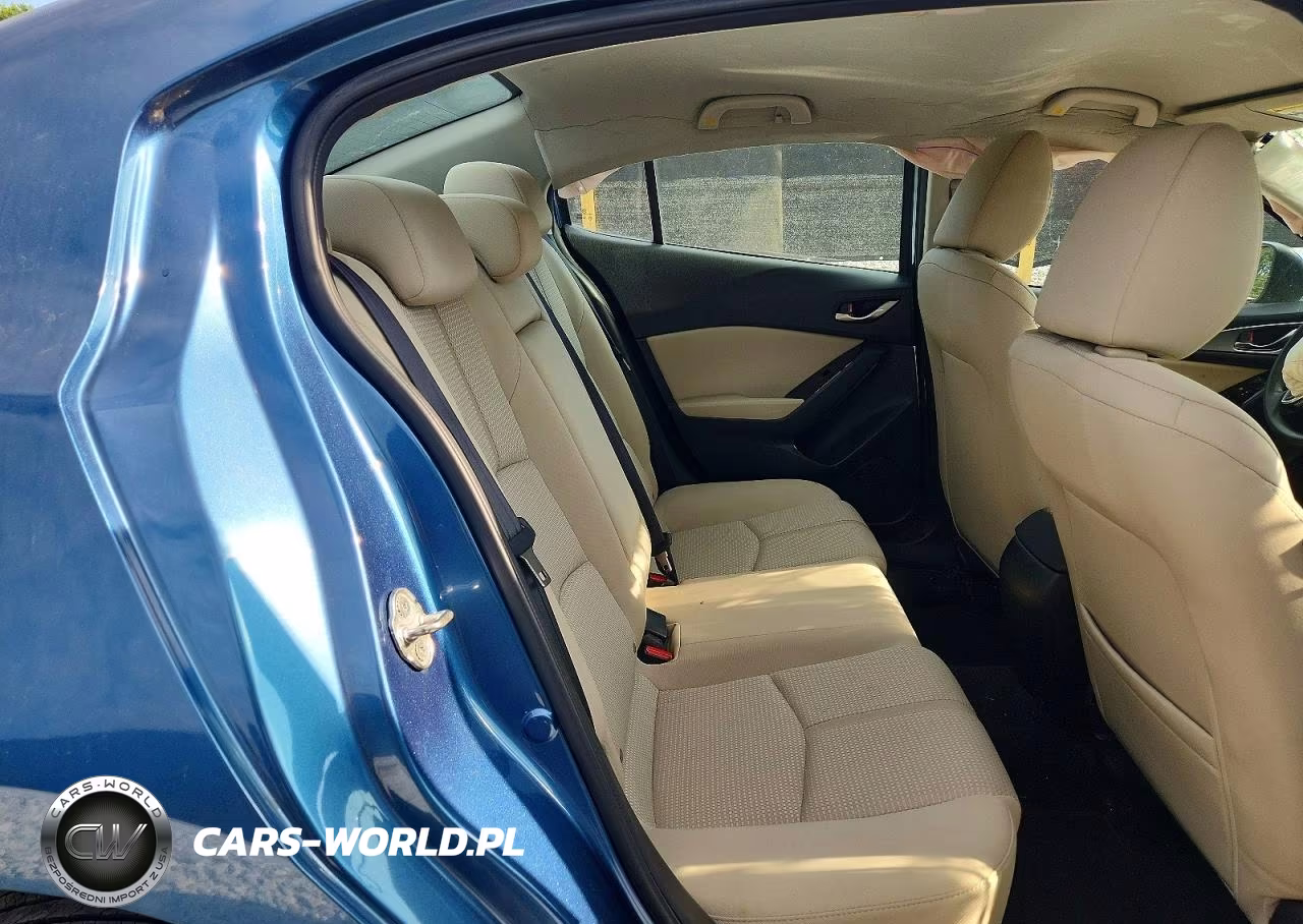 2018 Mazda 3 Sport VIN:3MZBN1U74JM201242 - 10