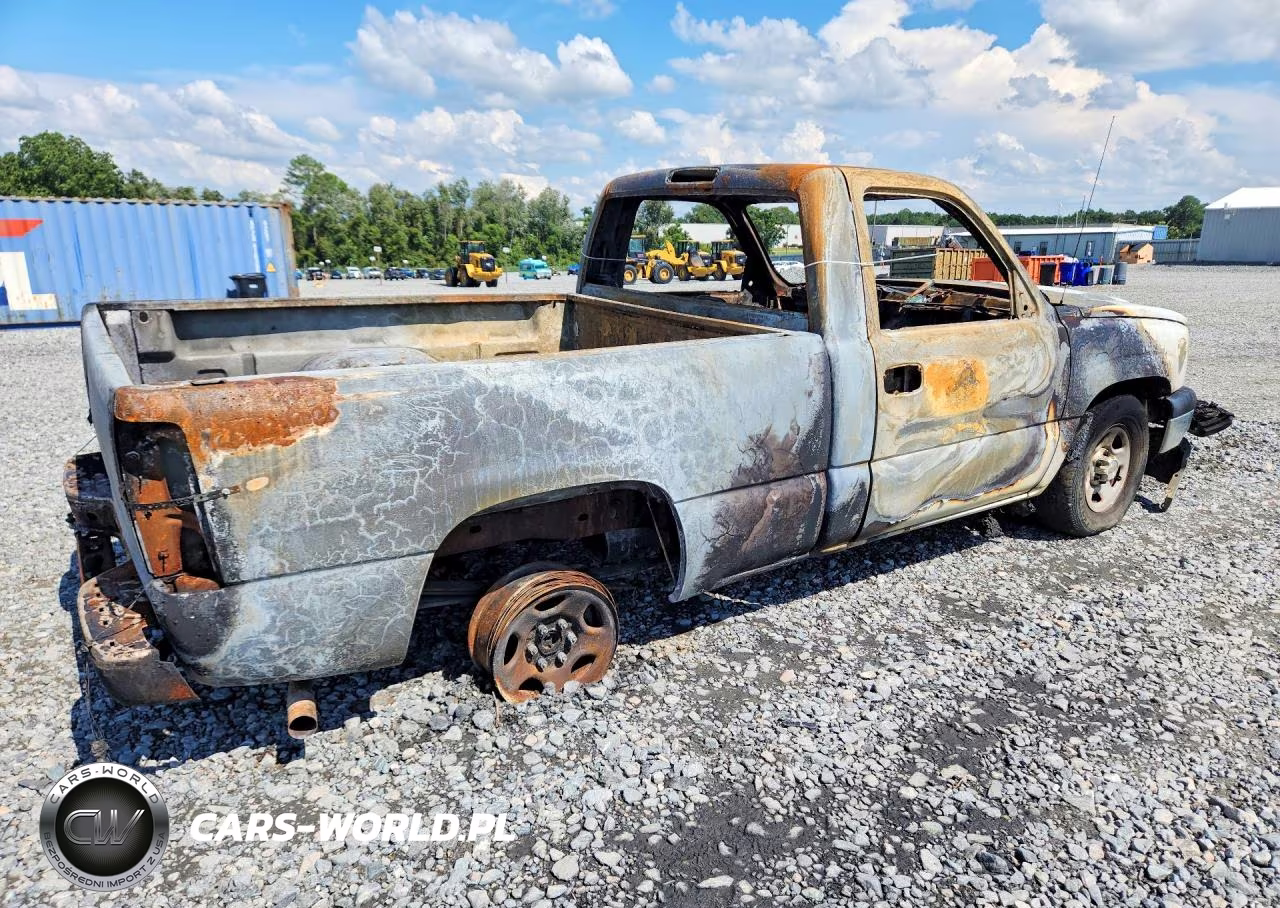 2004 Chevrolet Silverado C1500 VIN:1GCEC14X84Z271156 - 3