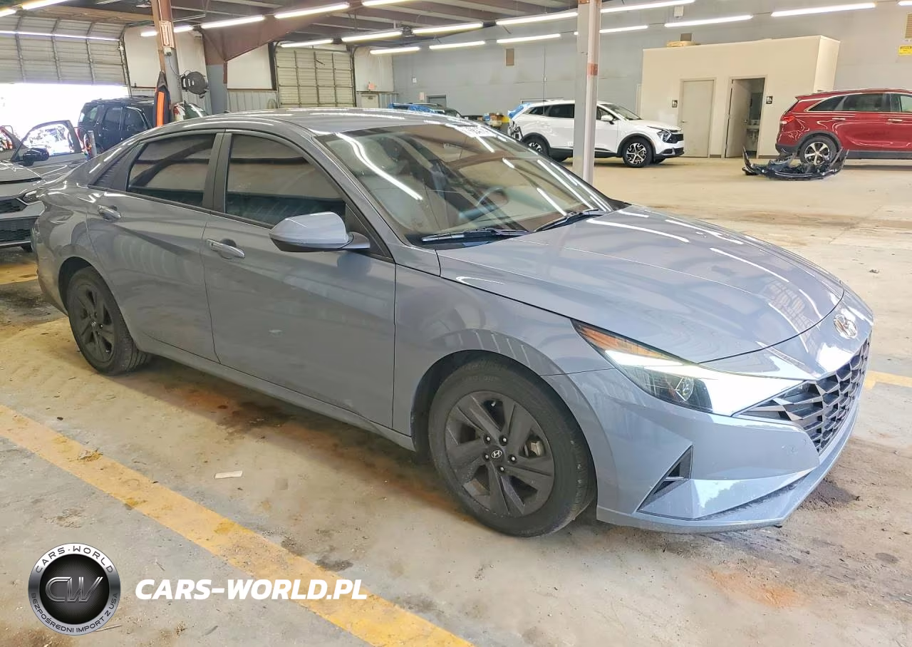 2022 Hyundai Elantra Sel VIN:KMHLM4AG7NU252912 - 4