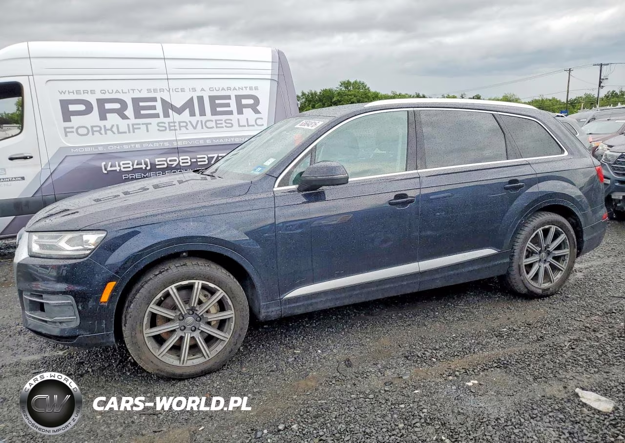 2017 Audi Q7 Premium Plus VIN:WA1LAAF78HD004865 - 1