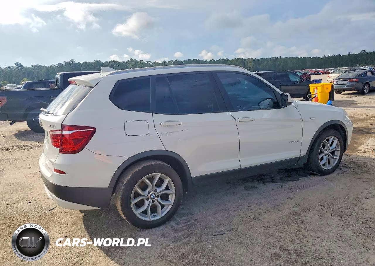 2012 BMW X3 xDrive35I VIN:5UXWX7C52CL737238 - 3