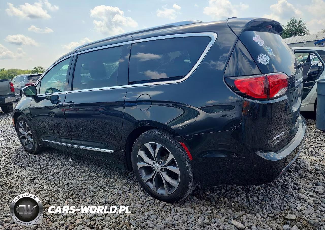 2017 Chrysler Pacifica Limited VIN:2C4RC1GG4HR841599 - 2