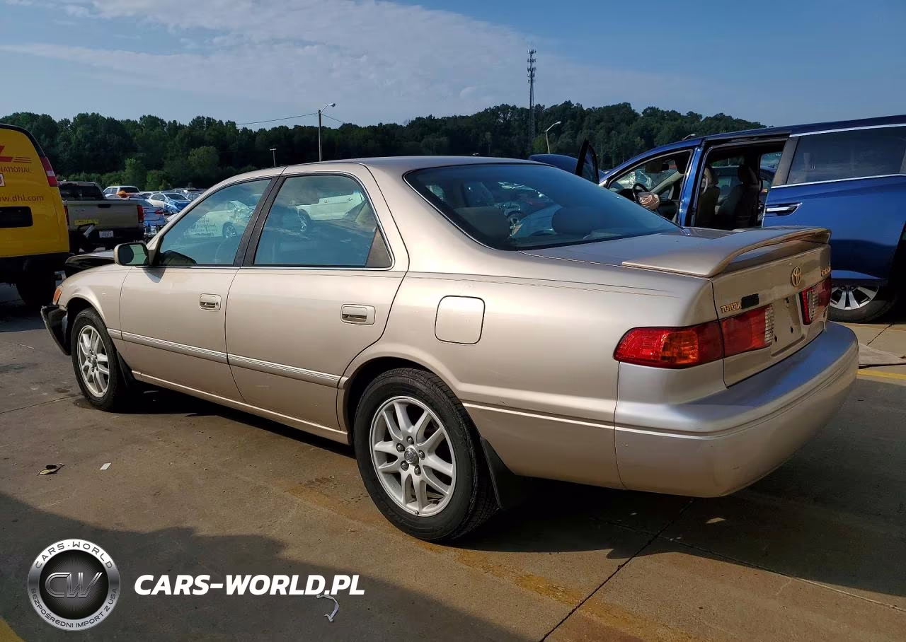 2000 Toyota Camry Xle V6 VIN:4T1BF28K2YU956976 - 2