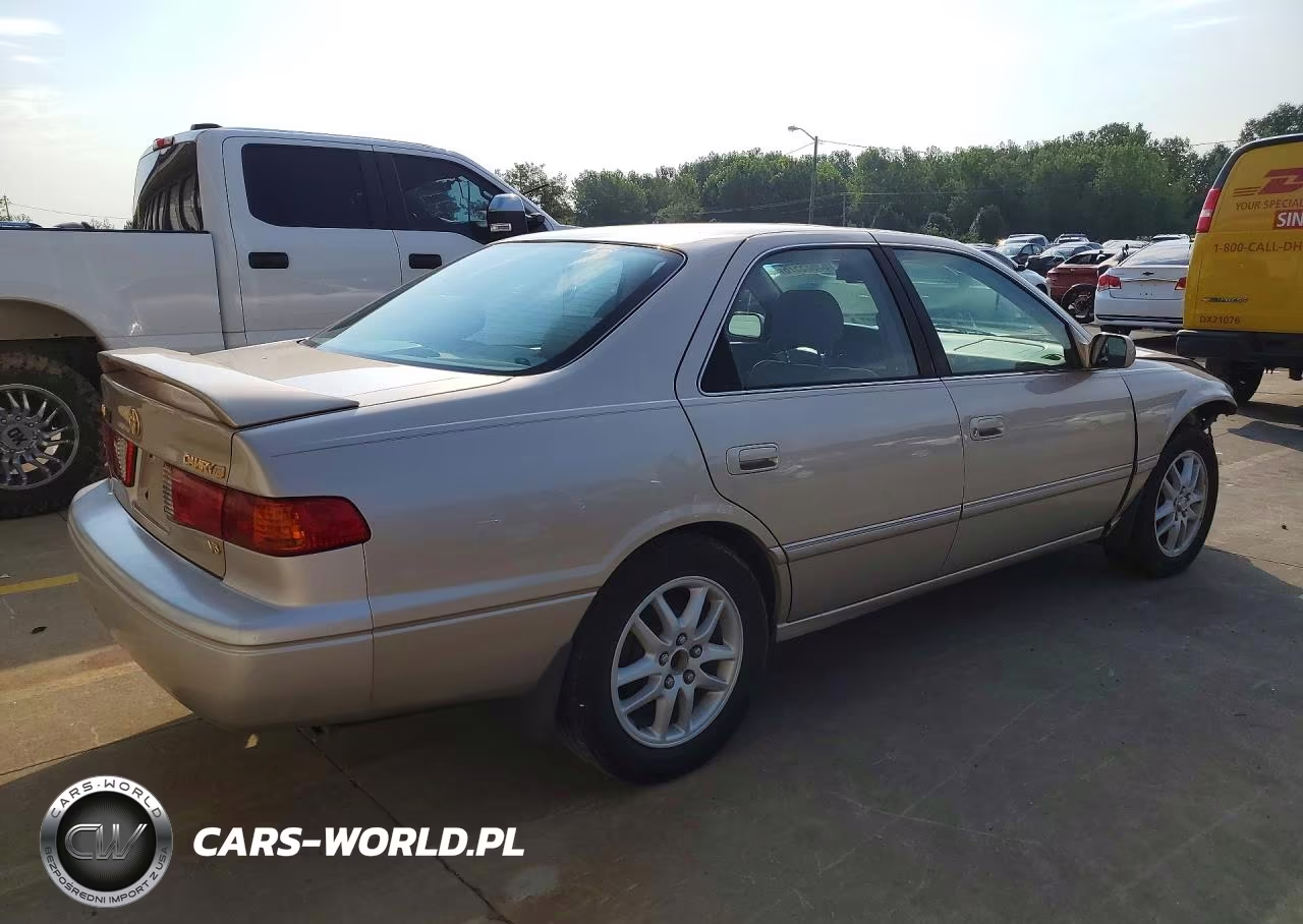 2000 Toyota Camry Xle V6 VIN:4T1BF28K2YU956976 - 3