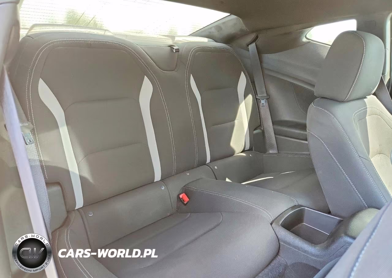 2018 Chevrolet Camaro Lt VIN:1G1FB1RX1J0187172 - 11
