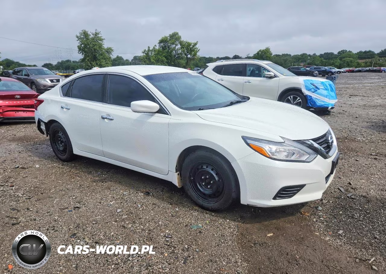 2017 Nissan Altima 2.5 S VIN:1N4AL3APXHC498281 - 4