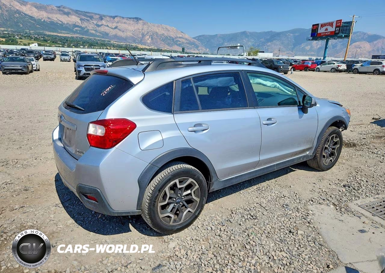 2017 Subaru Crosstrek Premium VIN:JF2GPABC6HH270002 - 3