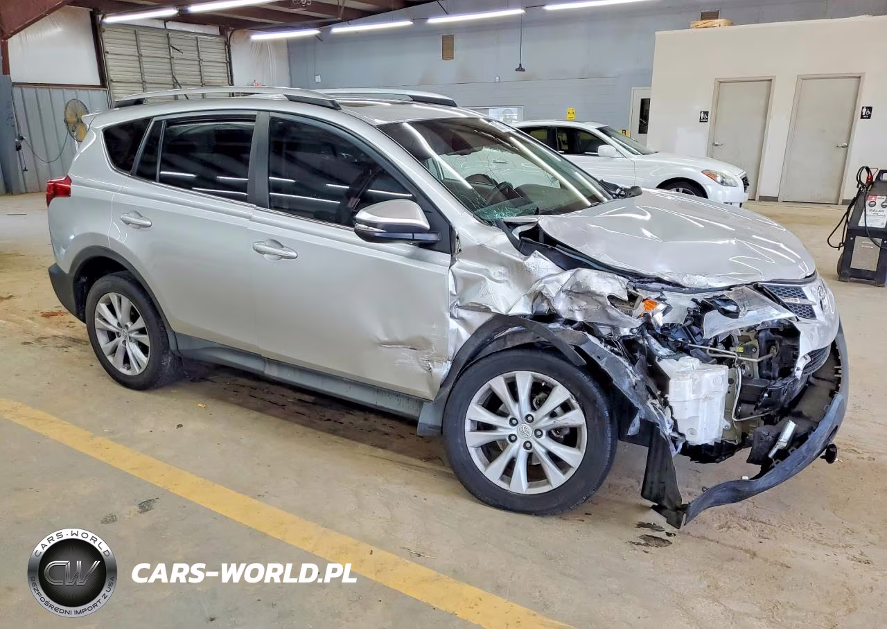 2015 Toyota Rav4 Limited VIN:2T3YFREVXFW232927 - 4