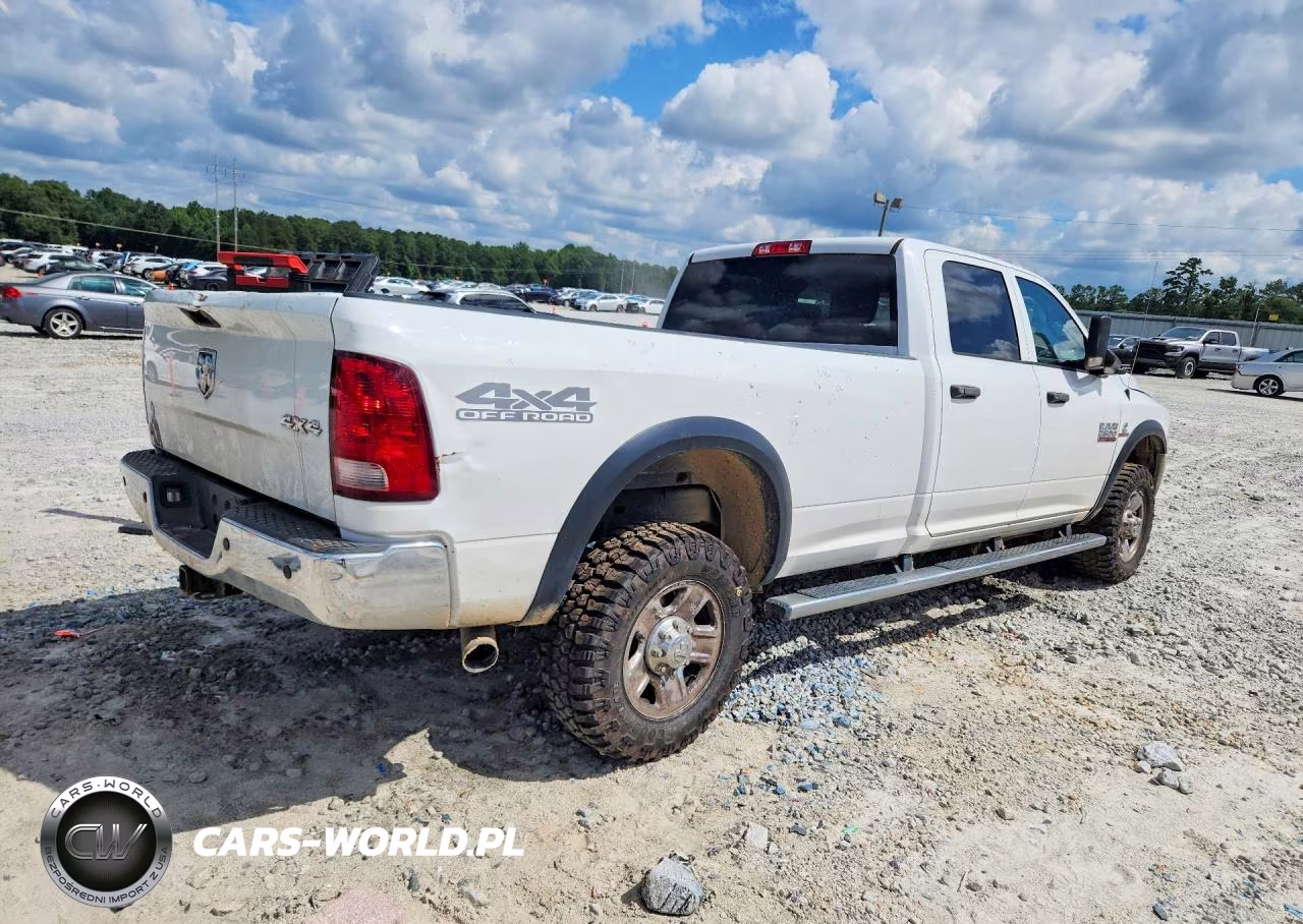 2018 Ram 2500 St VIN:3C6UR5HL5JG180518 - 3