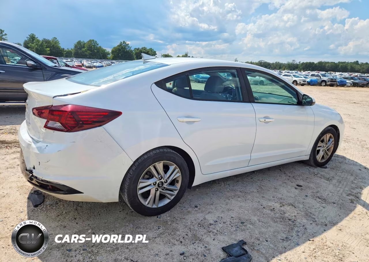 2020 Hyundai Elantra Value Edition VIN:5NPD84LF1LH536304 - 3