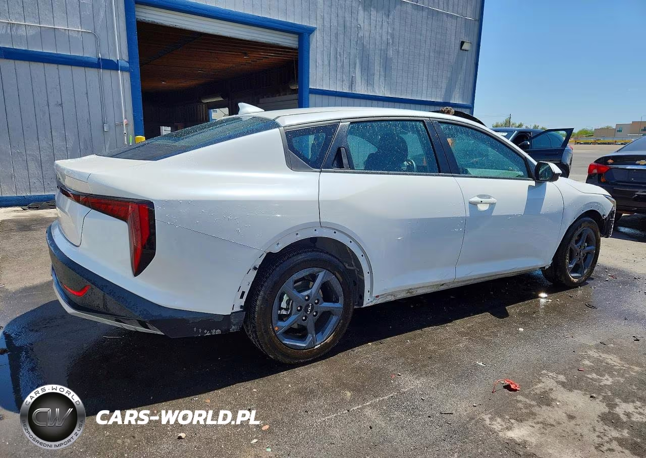 2026 Kia K4 Lxs VIN:3KPFT4DE5TE299351 - 3