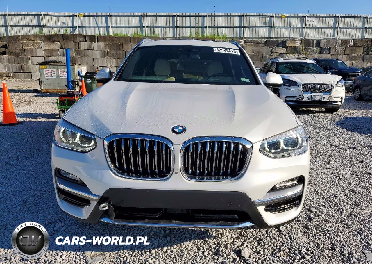 2018 BMW X3 xDrive30I VIN:5UXTR9C53JLC75569 - 5