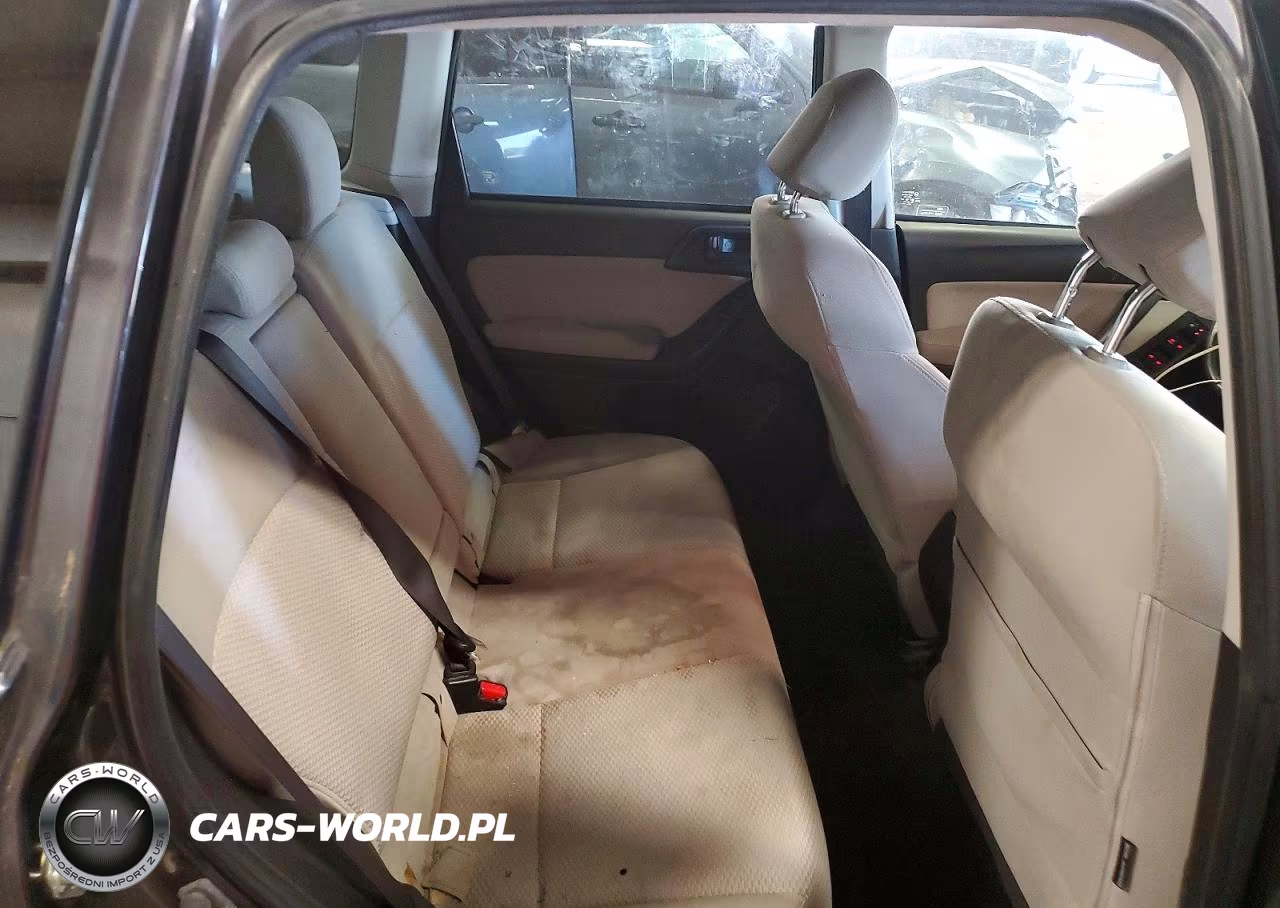 2014 Subaru Forester 2.5I Premium VIN:JF2SJAEC8EH472651 - 11