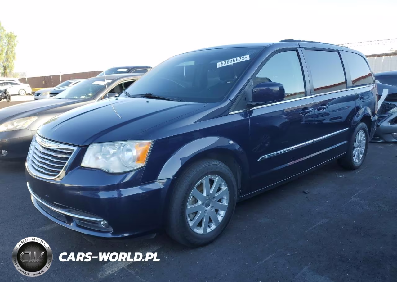 2013 Chrysler Town & Country Touring