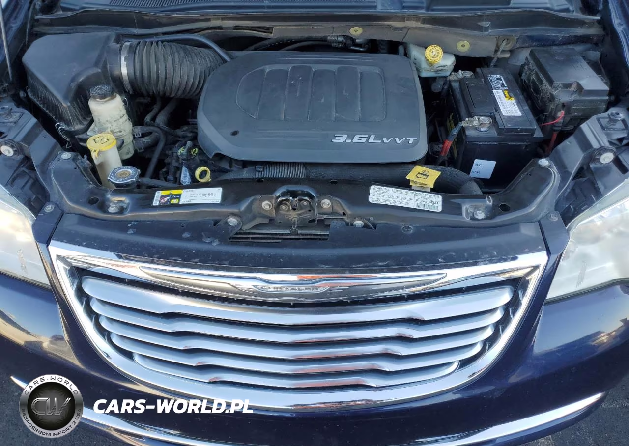 2013 Chrysler Town & Country Touring VIN:2C4RC1BG3DR711413 - 11