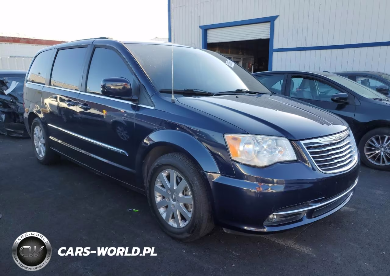 2013 Chrysler Town & Country Touring VIN:2C4RC1BG3DR711413 - 4