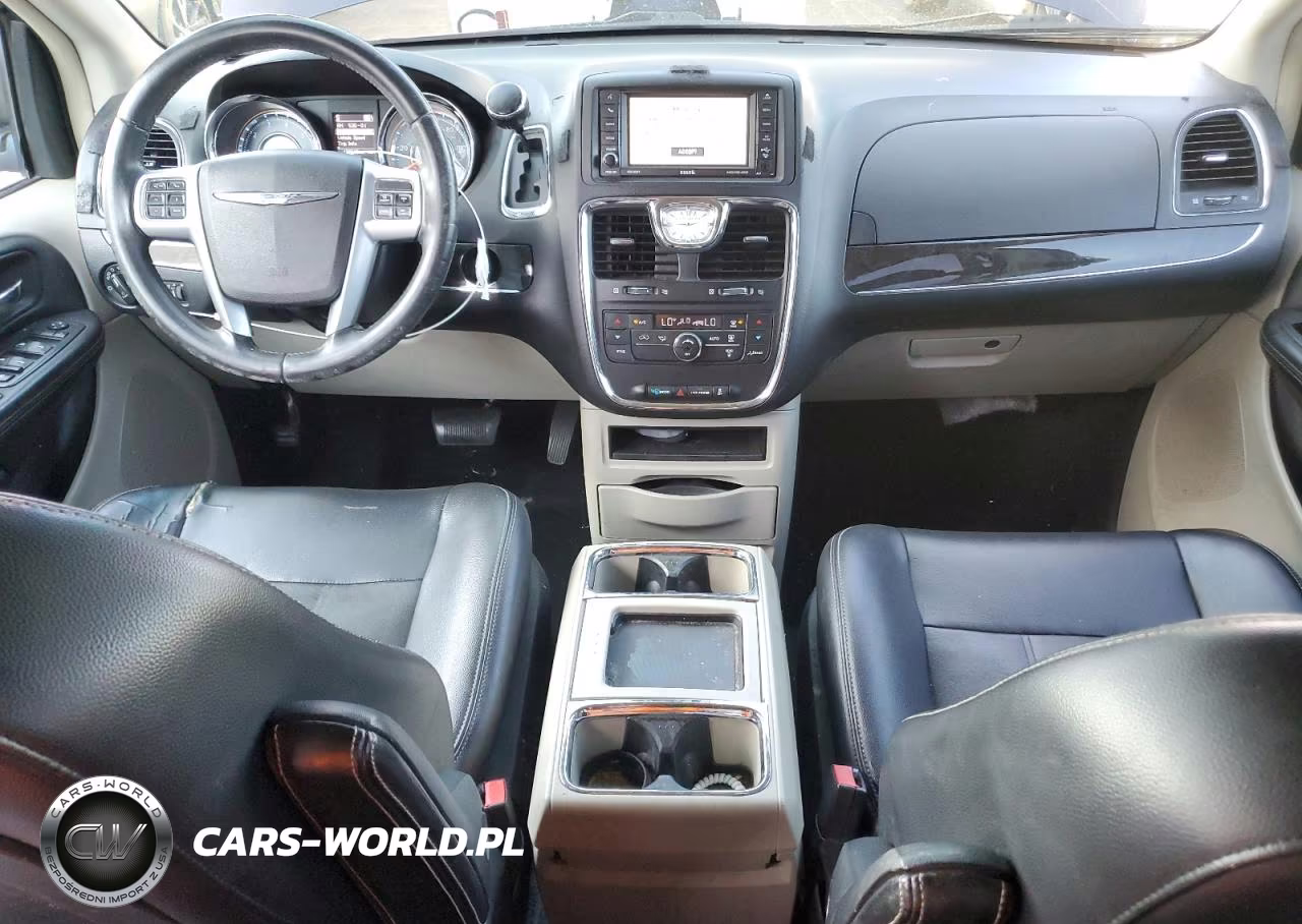 2013 Chrysler Town & Country Touring VIN:2C4RC1BG3DR711413 - 8