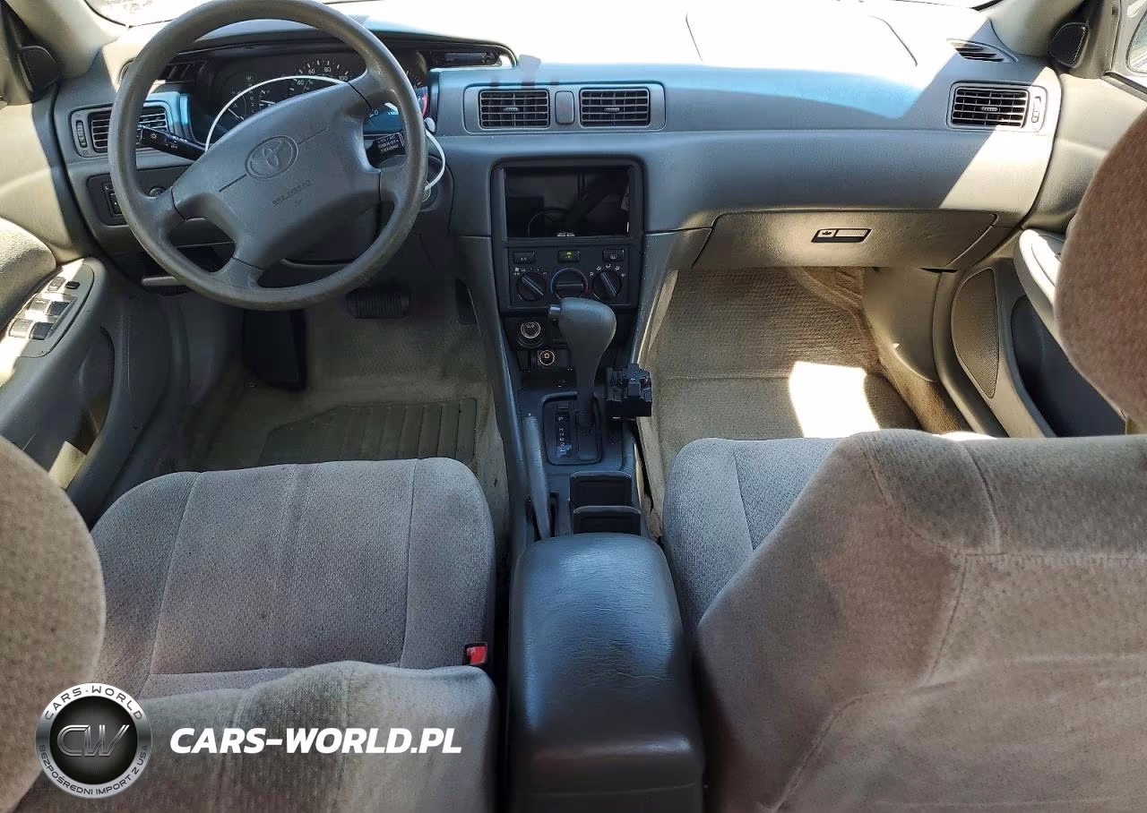 2000 Toyota Camry Le VIN:JT2BG22K4Y0419357 - 8