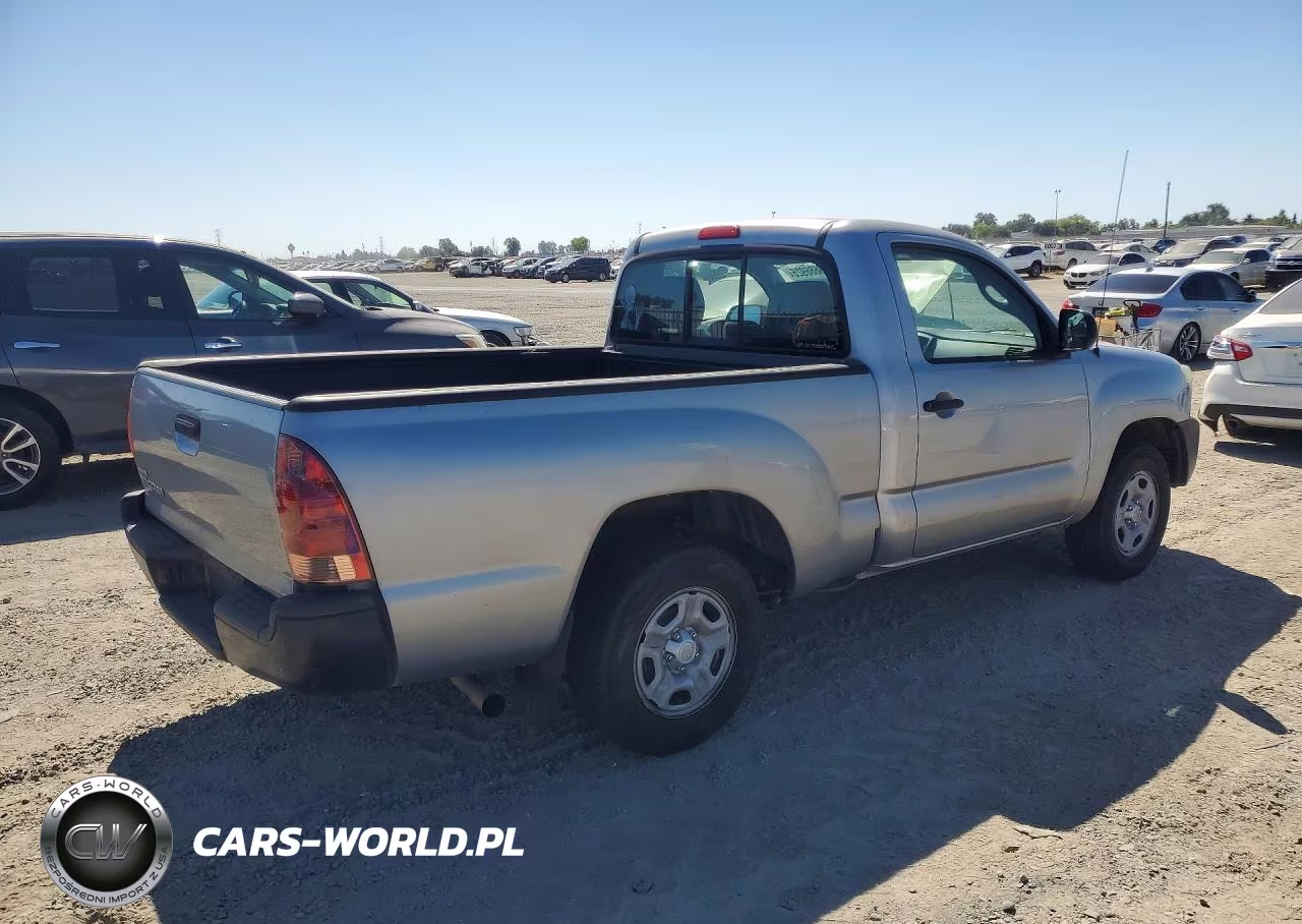 2014 Toyota Tacoma Base VIN:5TFNX4CN4EX032688 - 3