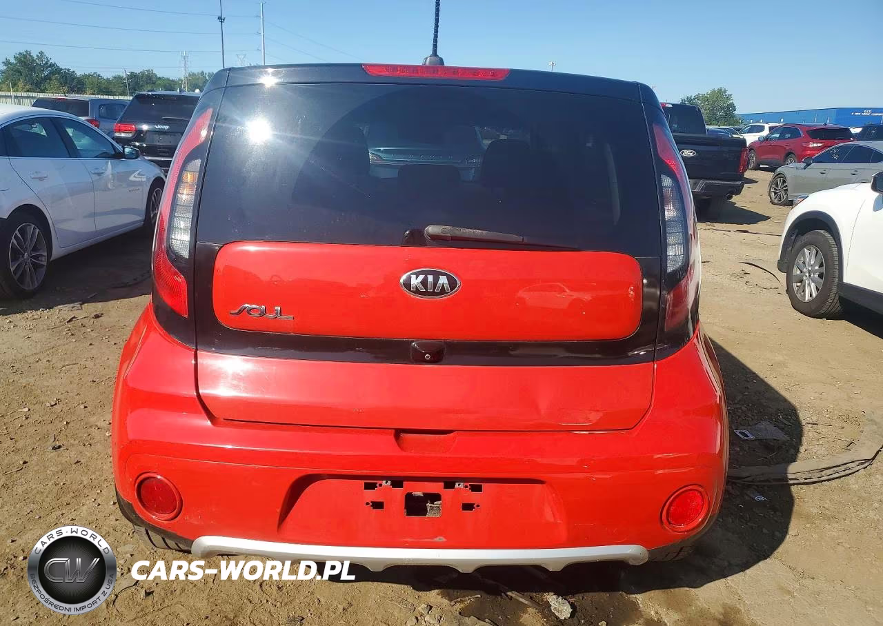 2018 Kia Soul + VIN:KNDJP3A5XJ7556739 - 6
