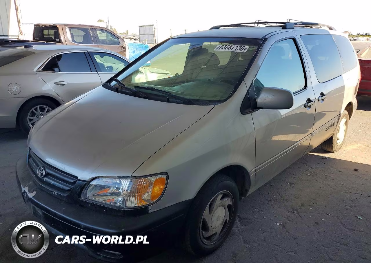 2003 Toyota Sienna Xle