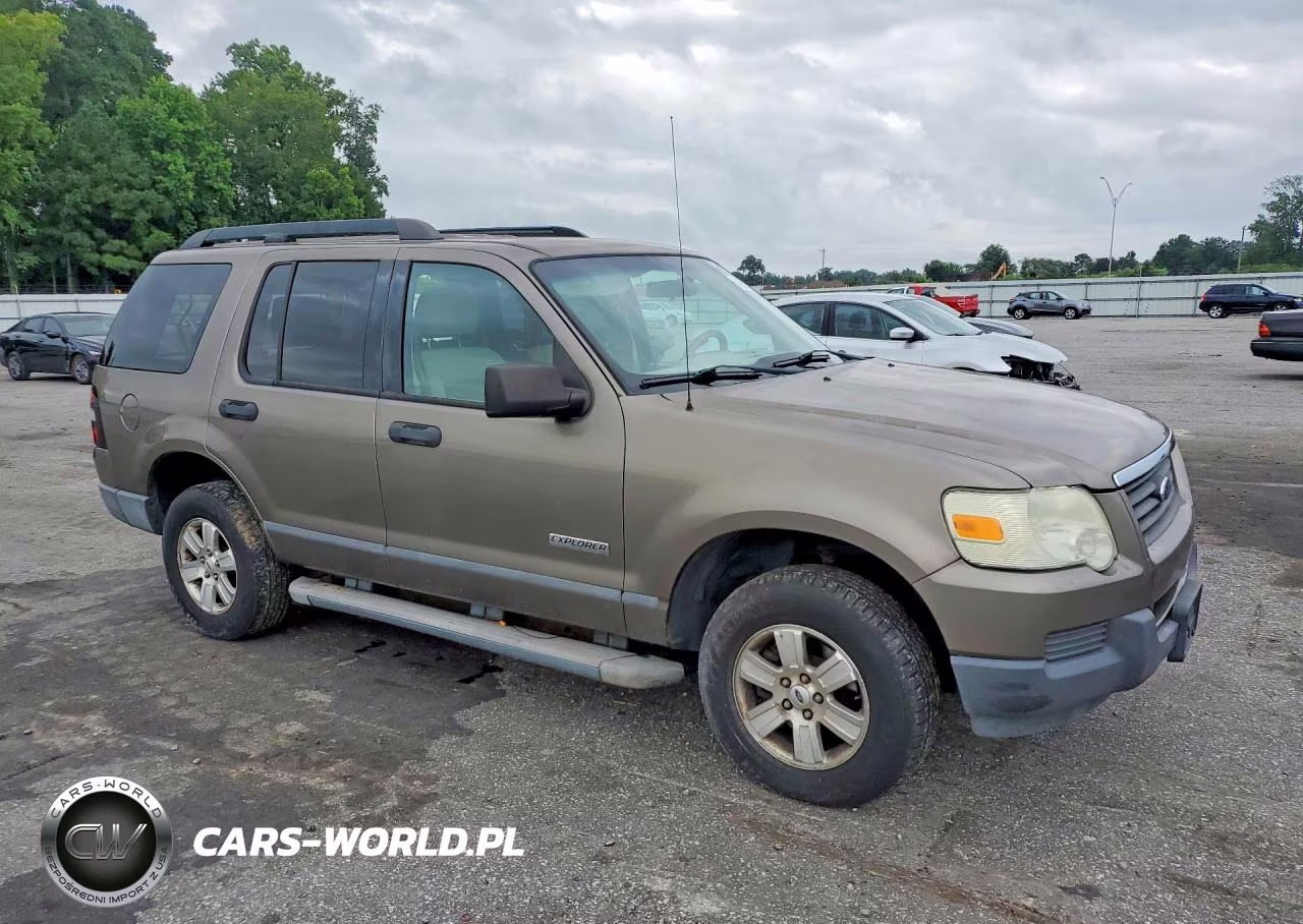 2006 Ford Explorer Xls VIN:1FMEU72E86UB03854 - 4