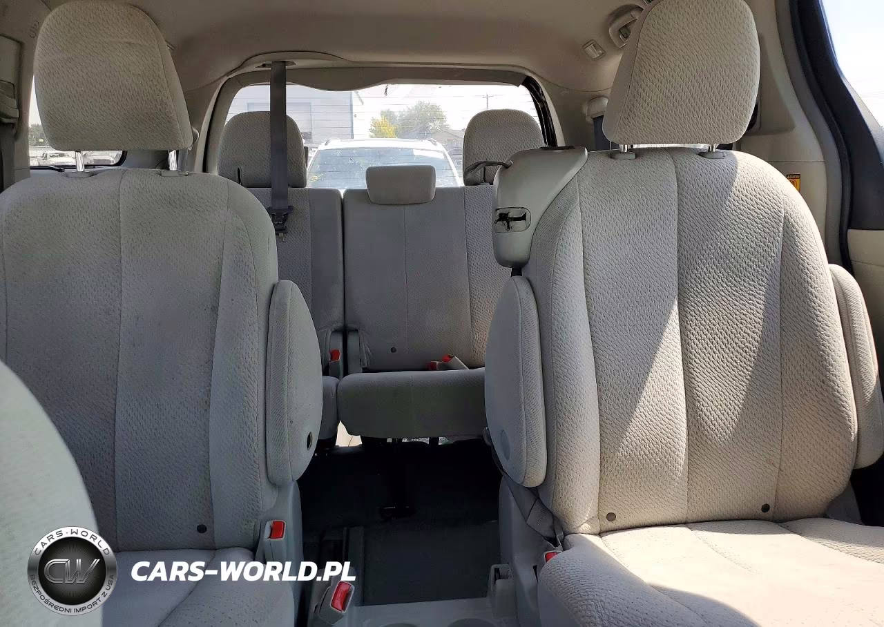 2011 Toyota Sienna Le VIN:5TDKK3DC8BS066515 - 10