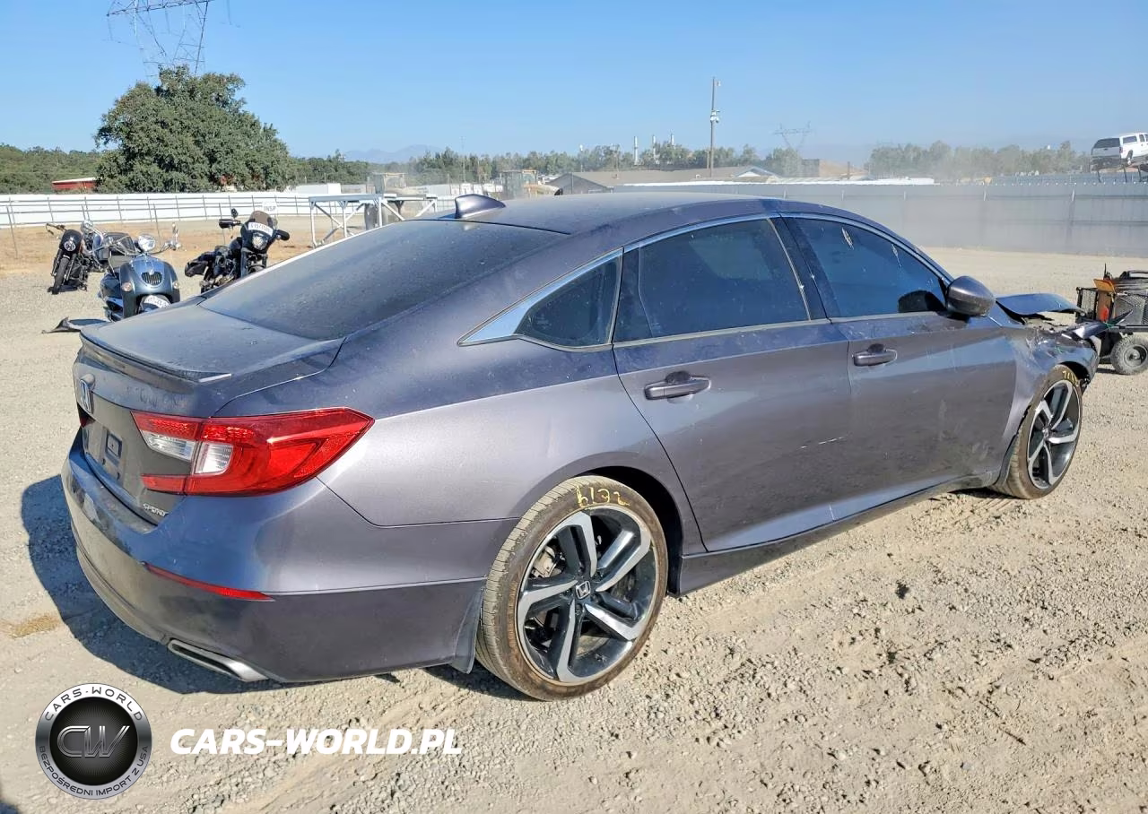 2018 Honda Accord Sport VIN:1HGCV1F34JA228232 - 3