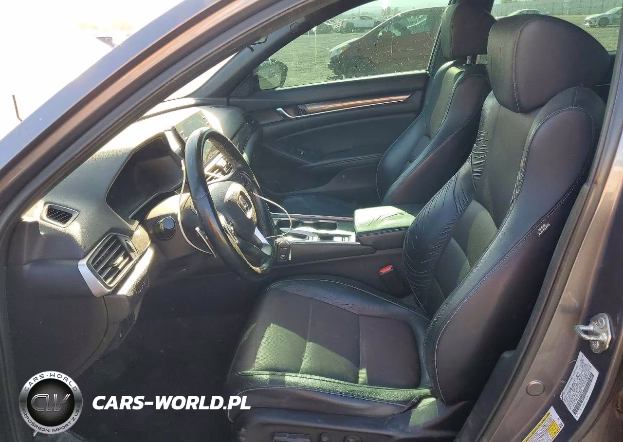 2018 Honda Accord Sport VIN:1HGCV1F34JA228232 - 7