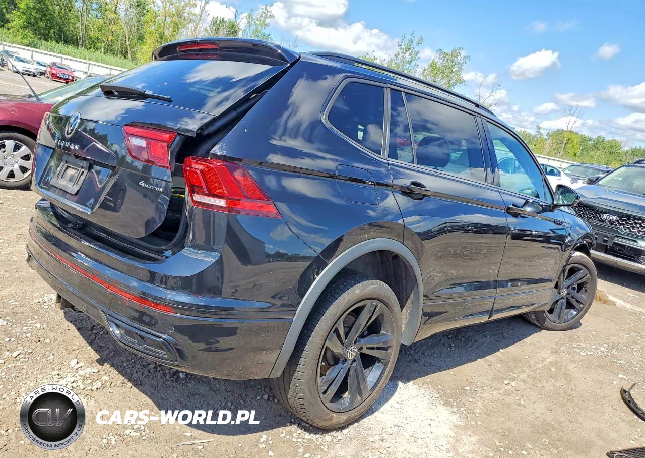2024 Volkswagen Tiguan Se R-Line Black VIN:3VV8B7AX1RM110391 - 3