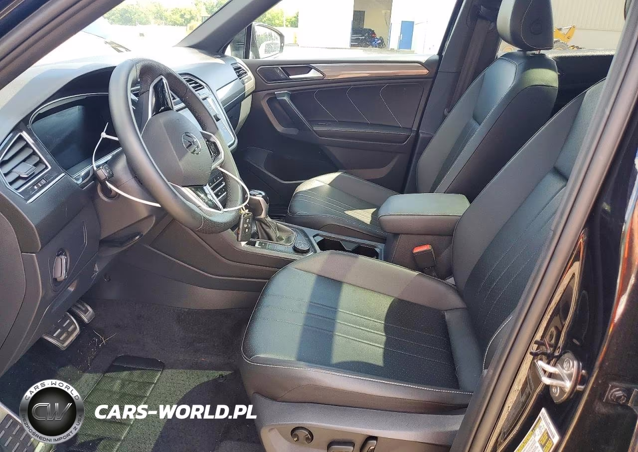 2024 Volkswagen Tiguan Se R-Line Black VIN:3VV8B7AX1RM110391 - 7