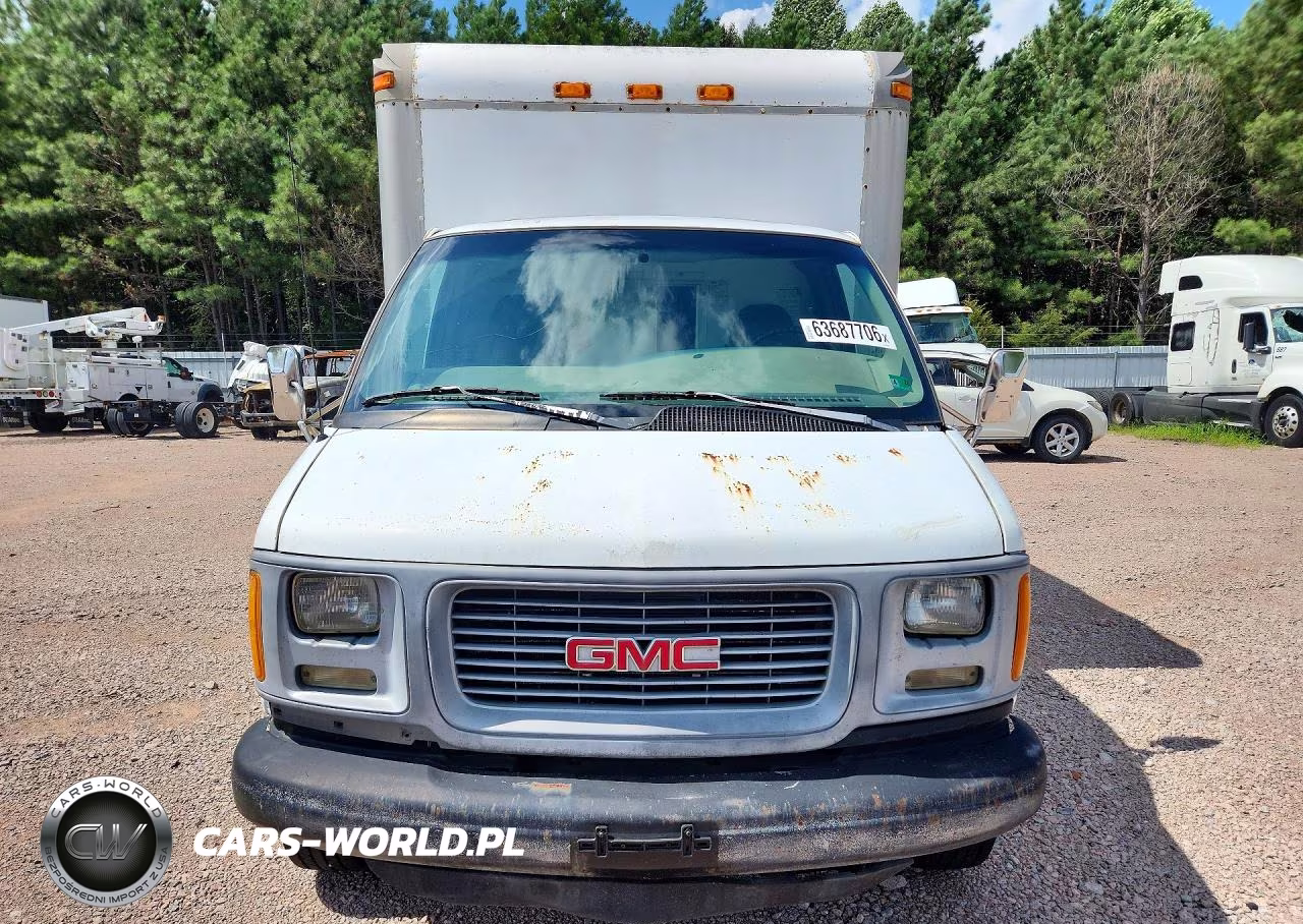 1999 GMC Savana Box Truck VIN:1GDHG31R3X1041039 - 5