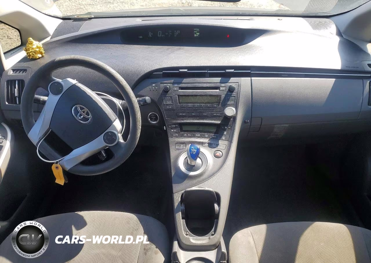 2011 Toyota Prius Two VIN:JTDKN3DU5B5297913 - 8