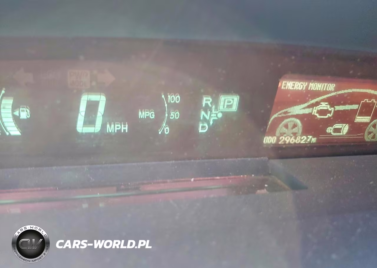 2011 Toyota Prius Two VIN:JTDKN3DU5B5297913 - 9