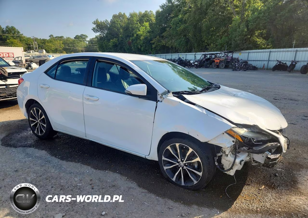 2017 Toyota Corolla Se VIN:5YFBURHE7HP733617 - 4