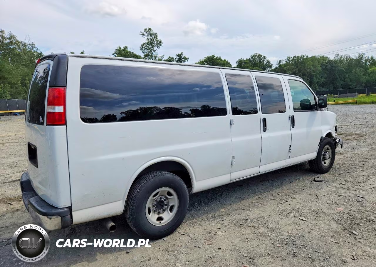 2017 Chevrolet Express G3500 Lt VIN:1GAZGPFF1H1243273 - 3