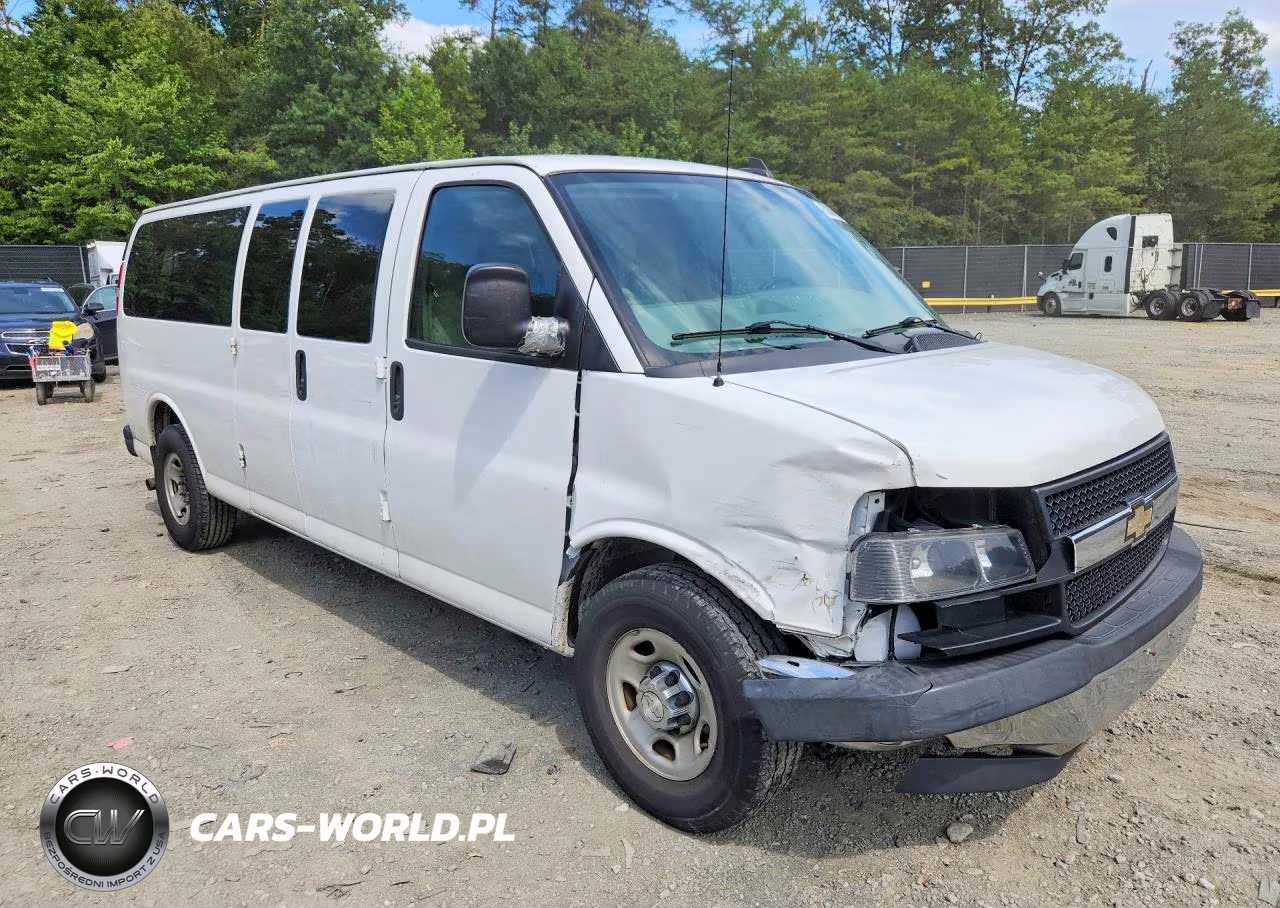 2017 Chevrolet Express G3500 Lt VIN:1GAZGPFF1H1243273 - 4