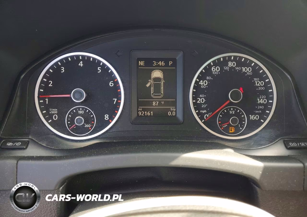 2014 Volkswagen Tiguan S VIN:WVGAV3AX4EW560199 - 9