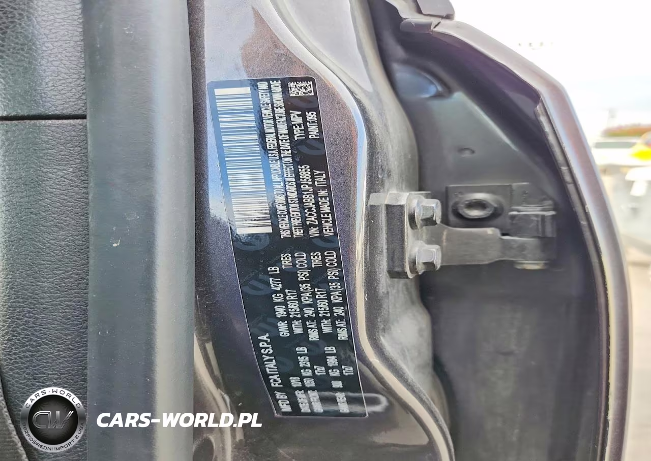 2018 Jeep Renegade Latitude VIN:ZACCJABB1JPJ58855 - 13