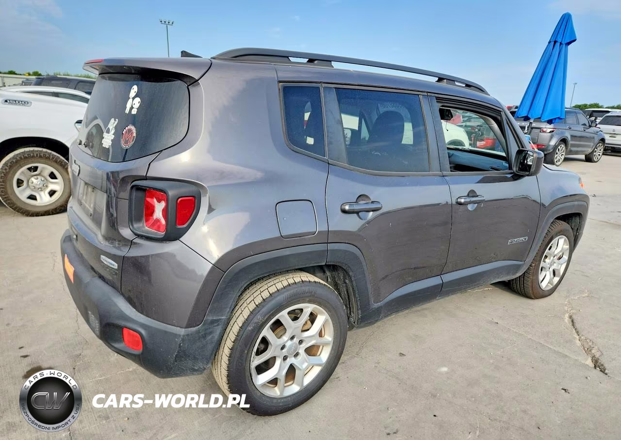 2018 Jeep Renegade Latitude VIN:ZACCJABB1JPJ58855 - 3