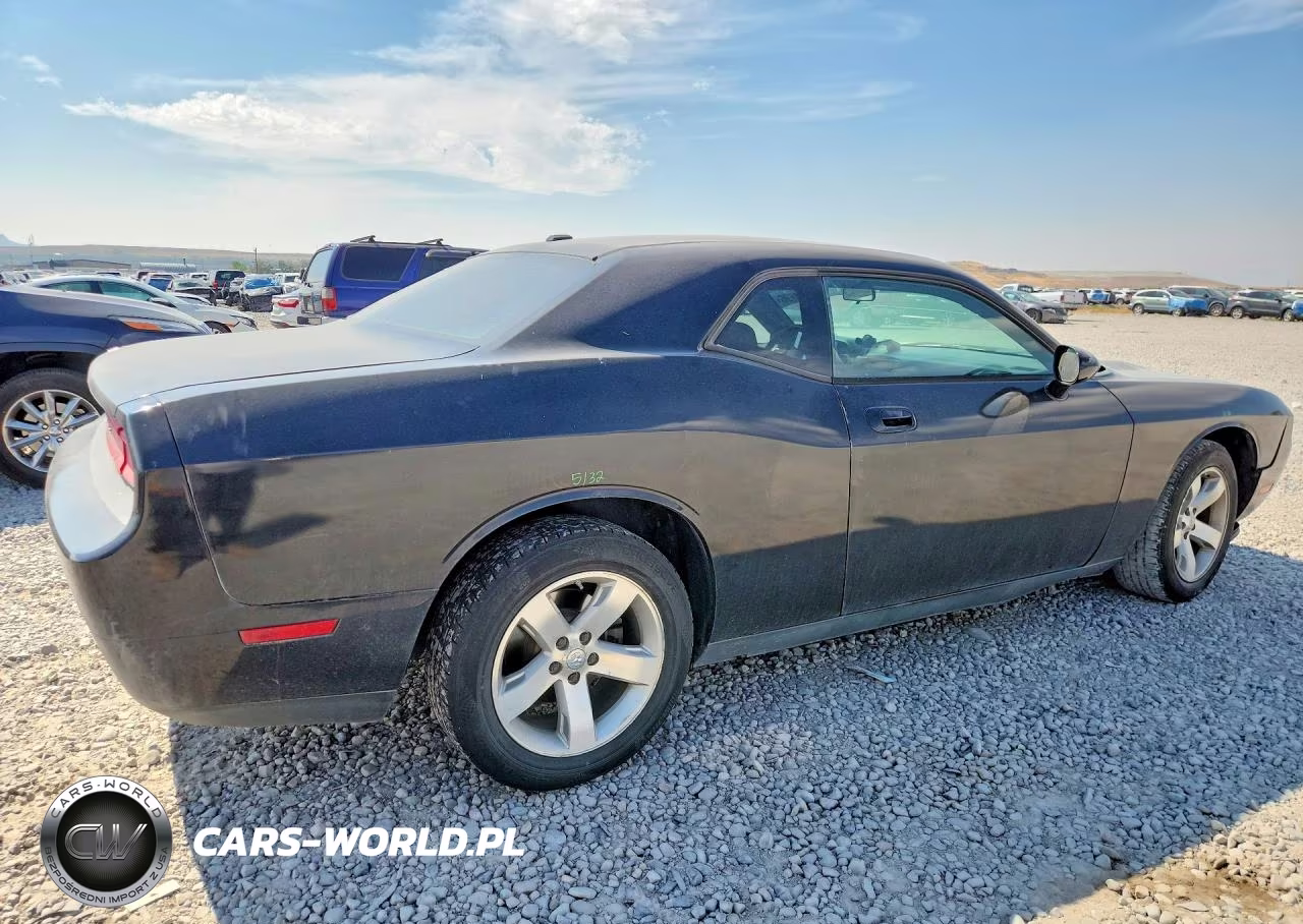 2009 Dodge Challenger Se VIN:2B3LJ44V79H632933 - 3