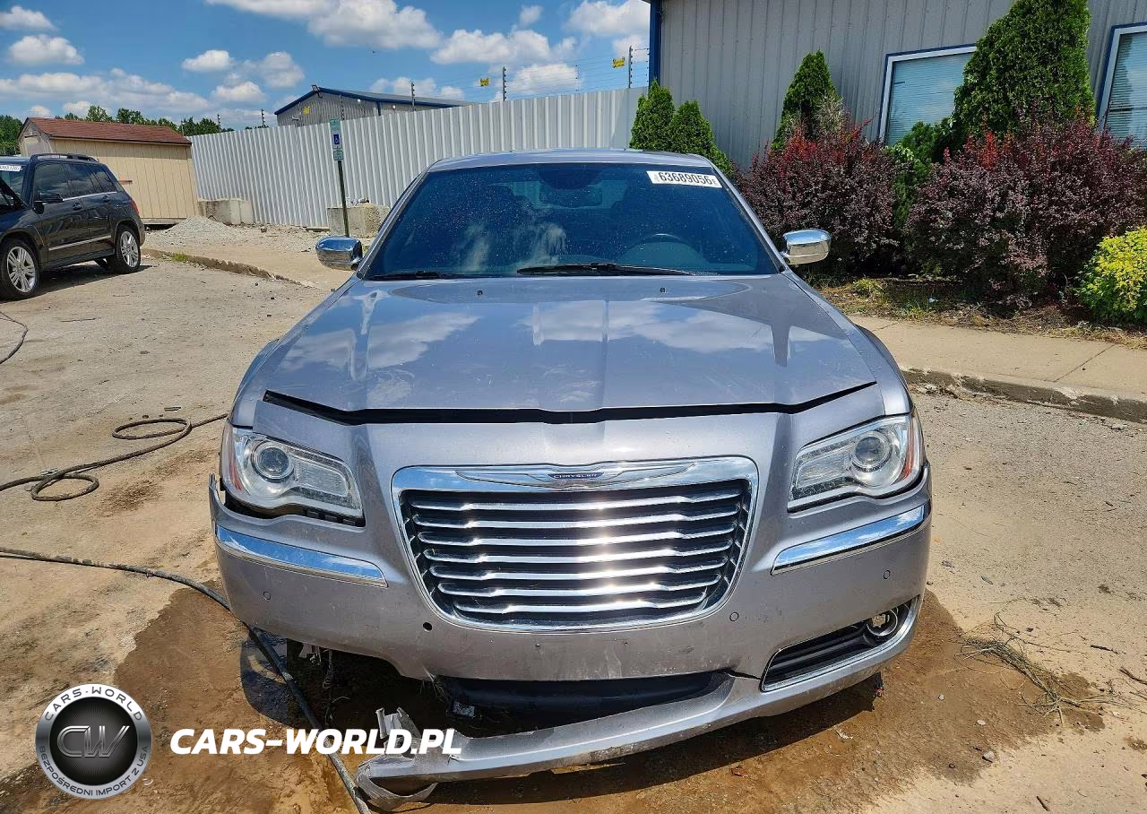 2014 Chrysler 300C VIN:2C3CCAEG2EH214088 - 5