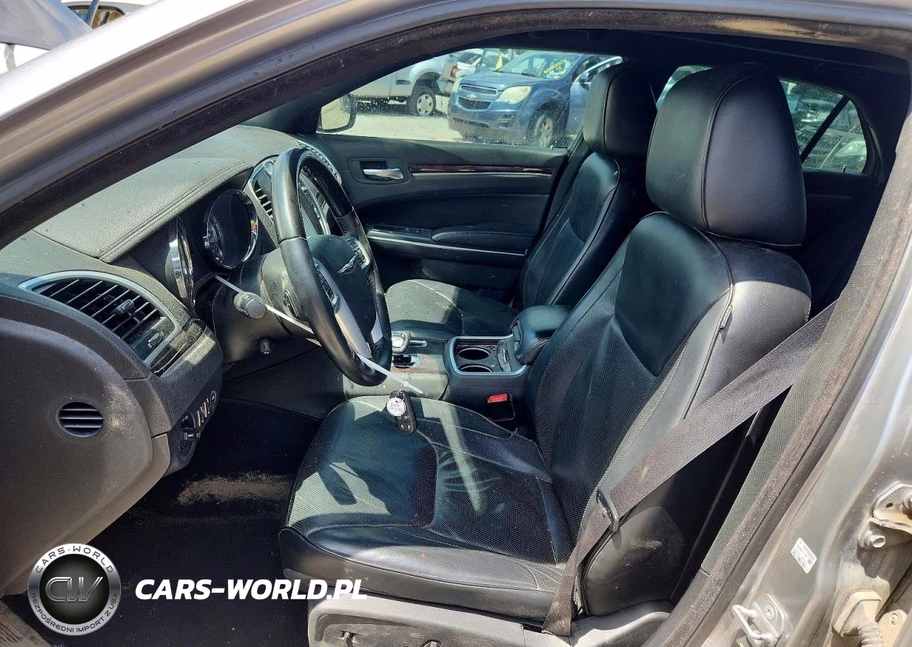 2014 Chrysler 300C VIN:2C3CCAEG2EH214088 - 7