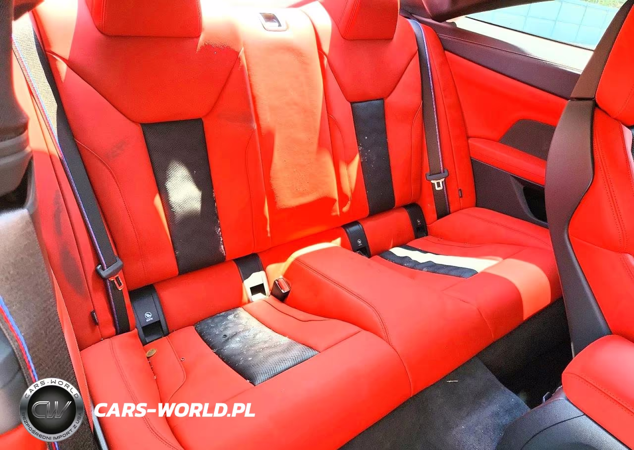 2026 BMW M4 Competition VIN:WBS33HK09TCX32459 - 10